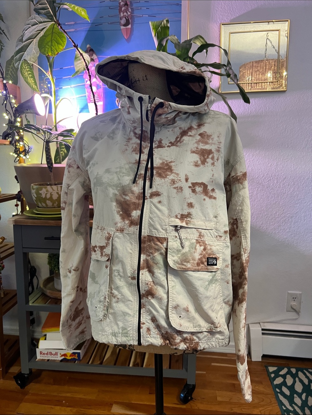 Mountain Hardwear waist length jacket